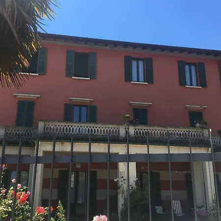 Appartement A Casa, Dalla Nonna Fronte Lago Germignaga